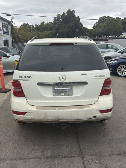 Parting Out- 2010 Mercedes-Benz ML350- 234