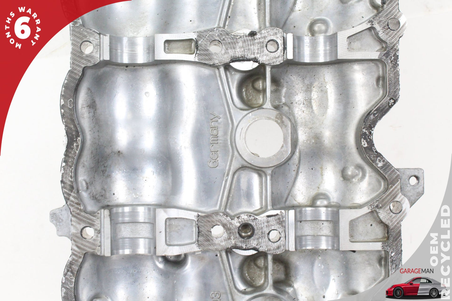 2011-2020 Mercedes W218 CLS550 E550 S550 Right Passenger Cylinder Head Cover OEM