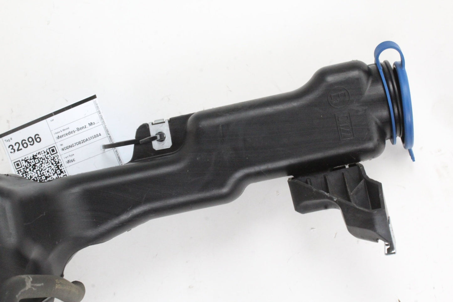 08-14 Mercedes-Benz S550 W221 Headlight Washer Bottle Tank A2048601860 OEM