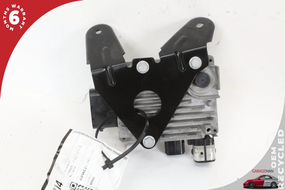 2012 Porsche Cayenne 92A SUV Engine Oil Pump Control Module Unit 09D927601 Genuine