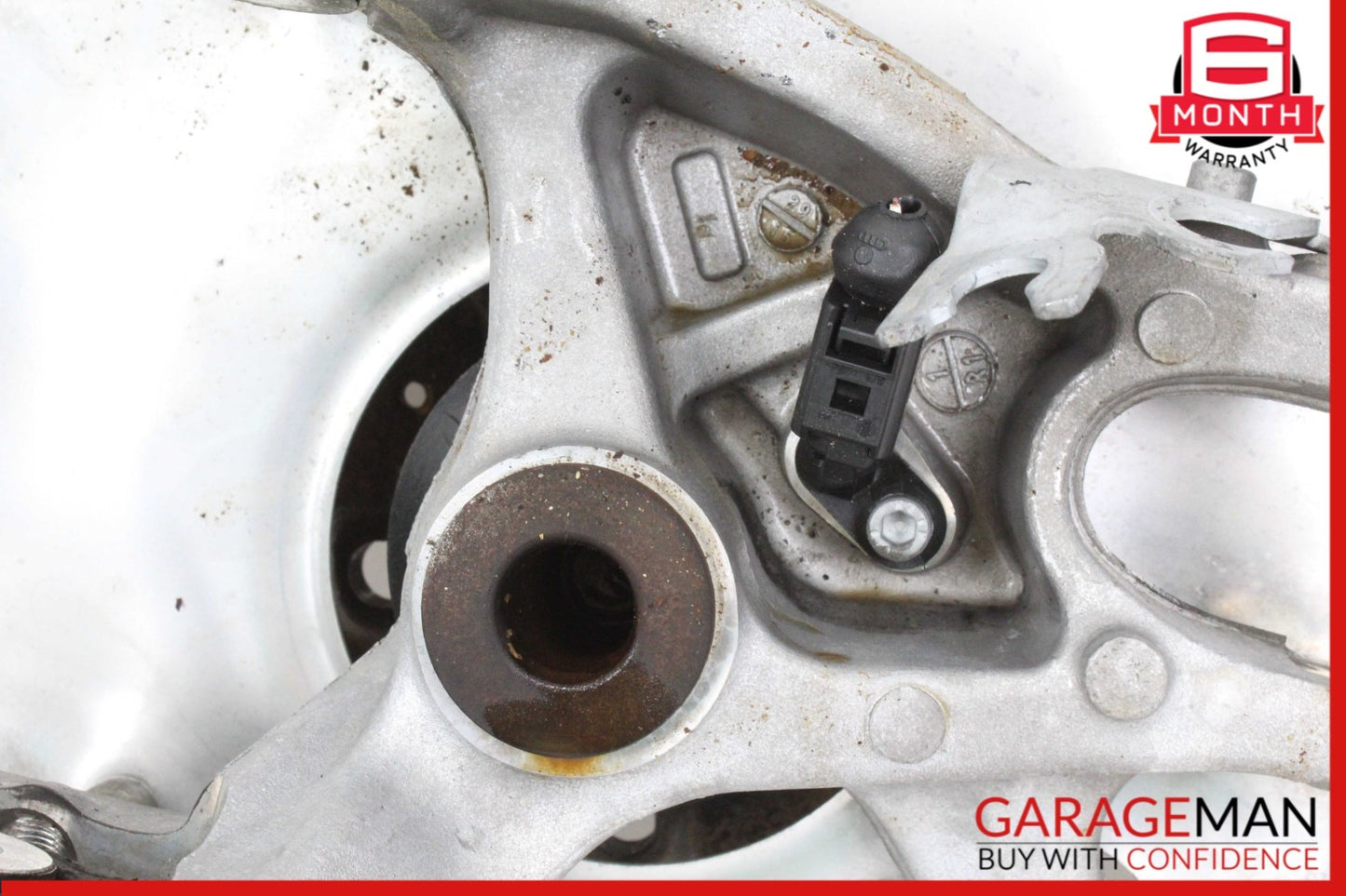 2009-2018 Audi A4 B8 Sedan Rear Left Spindle Knuckle Wheel Hub 8K0505435AB