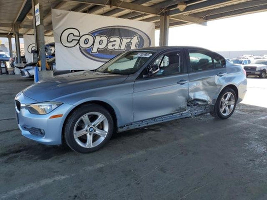 Parting Out- 2013 BMW 320i xDrive- 202 202