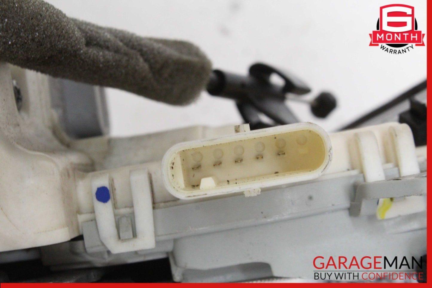 2012-2018 Audi A6 C7 Sedan Right Front Door Lock Actuator 8J1837016D