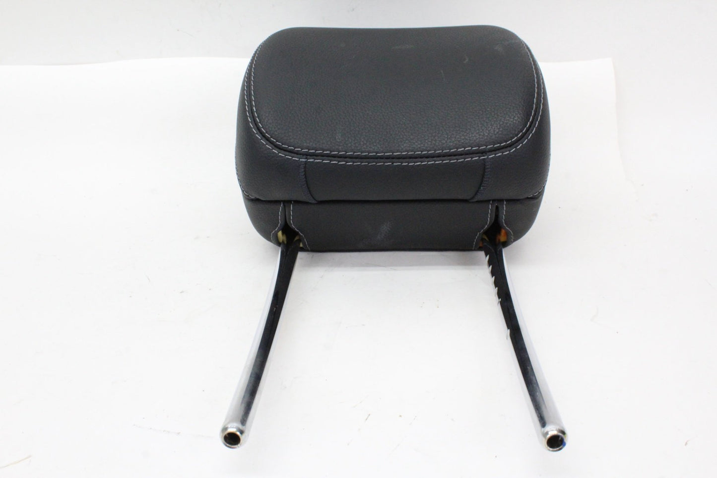 2015-2020 Mercedes W205 C300 Front Left or Right Side Head Rest 2059700350 OEM