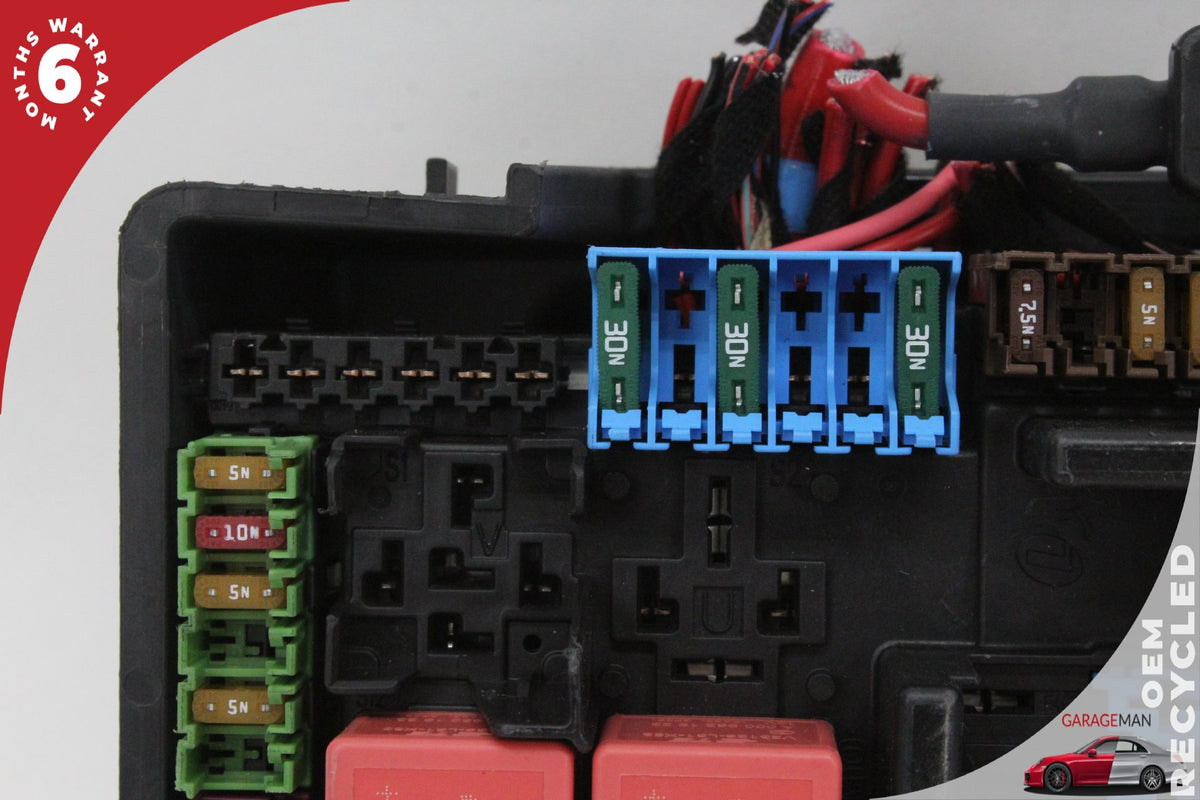 15-20 Mercedes-Benz C350e W205 Sedan Rear Fuse Box Relay SAM Module 2055847010