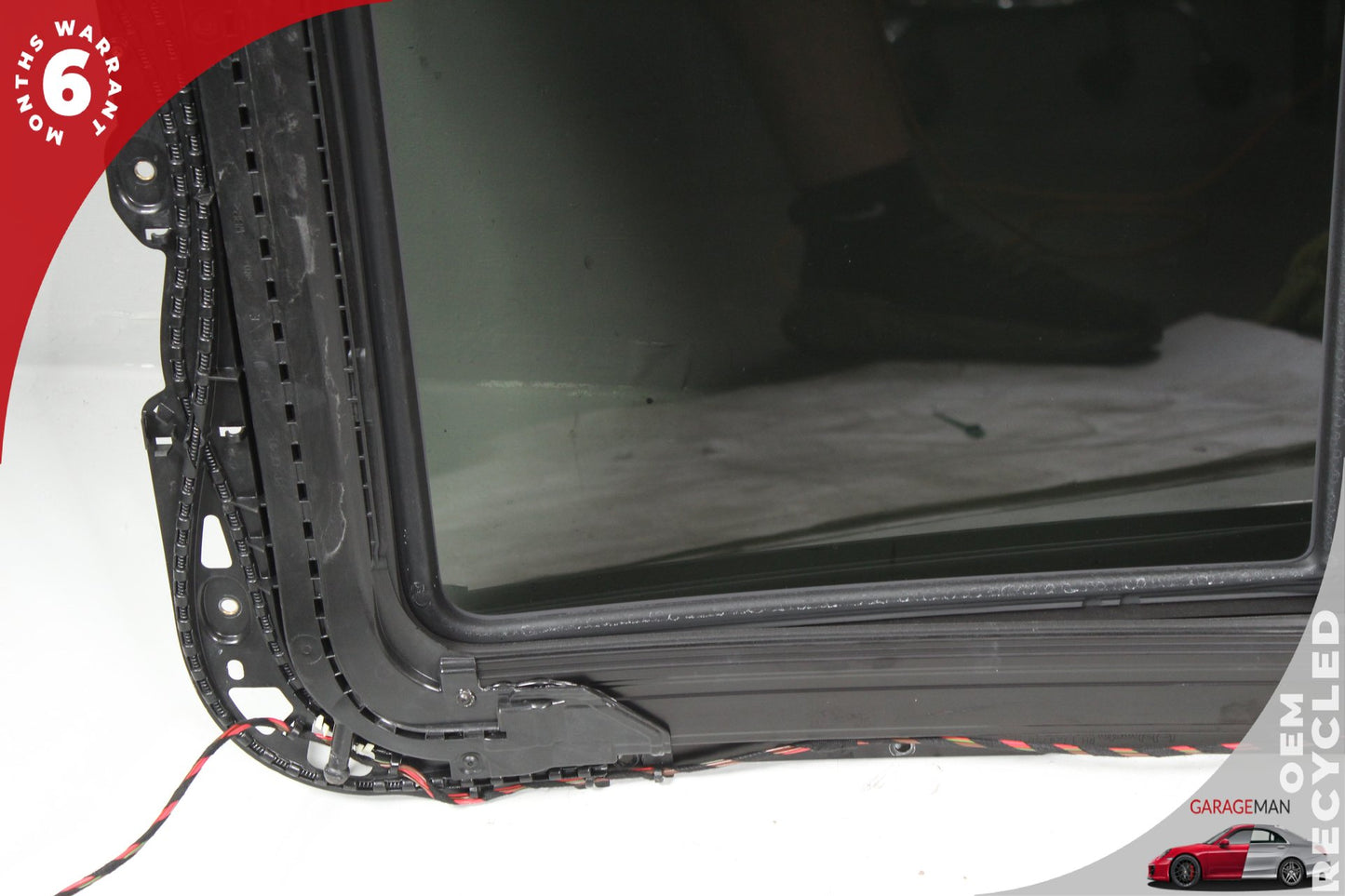 2011-2018 Porsche Cayenne 958 Panoramic Sun Roof Glass Frame 7P0877041C OEM