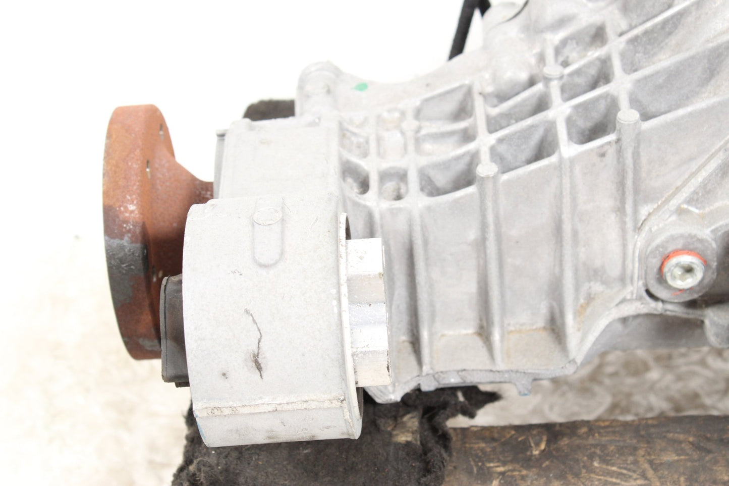 2018-2025 Audi Q5 Rear Differential Carrier 0B0500043