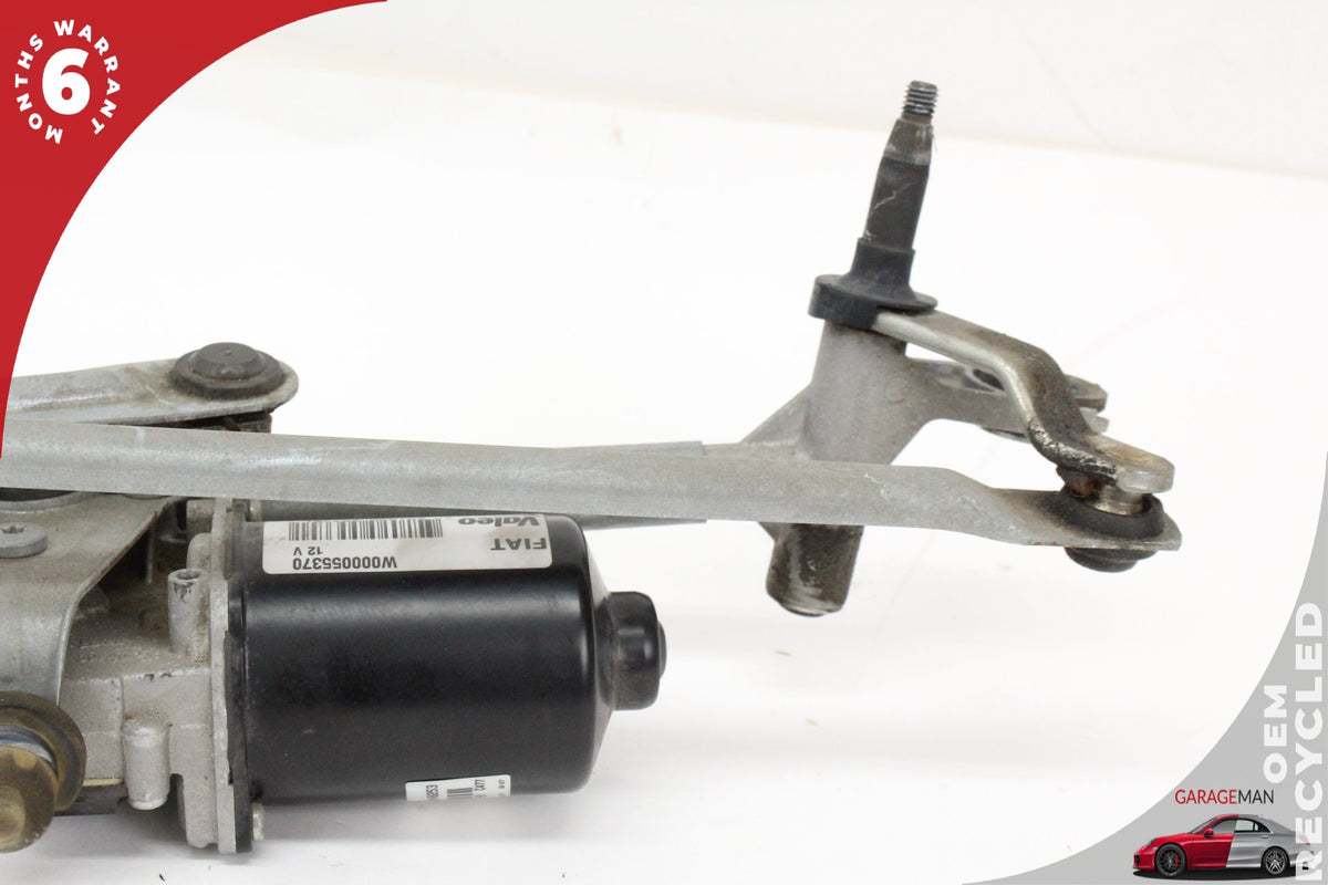 2014-2020 Fiat 500L Front Windshield Wiper Linkage w/ Motor Valeo 52064590 OEM