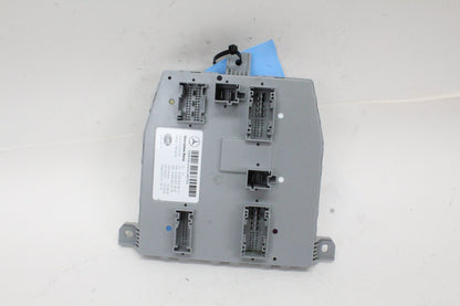 2015-2020 Mercedes-Benz C300 W205 SAM Signal Lamp Control Module 2059003913