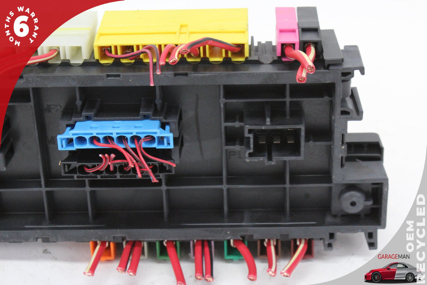 2012-2019 Mercedes X166 GL450 GL550 Engine Motor Relay Junction Fuse Box OEM