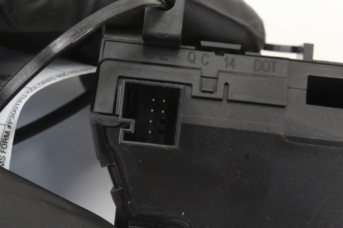 2015 Mercedes-Benz C300 W205 Center Dash Hazard Control Switch 2059055201