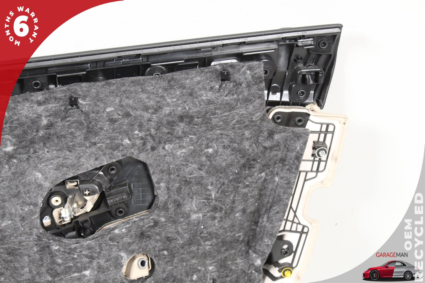2015-2015 Mercedes W205 C350e C300 Front Left Side Interior Door Panel OEM