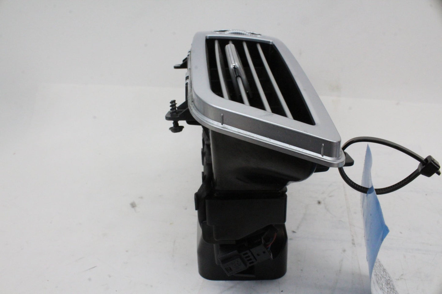 2007-2013 Mercedes S550 W221 Center Dash AC Heater Vent 2218300954 Genuine