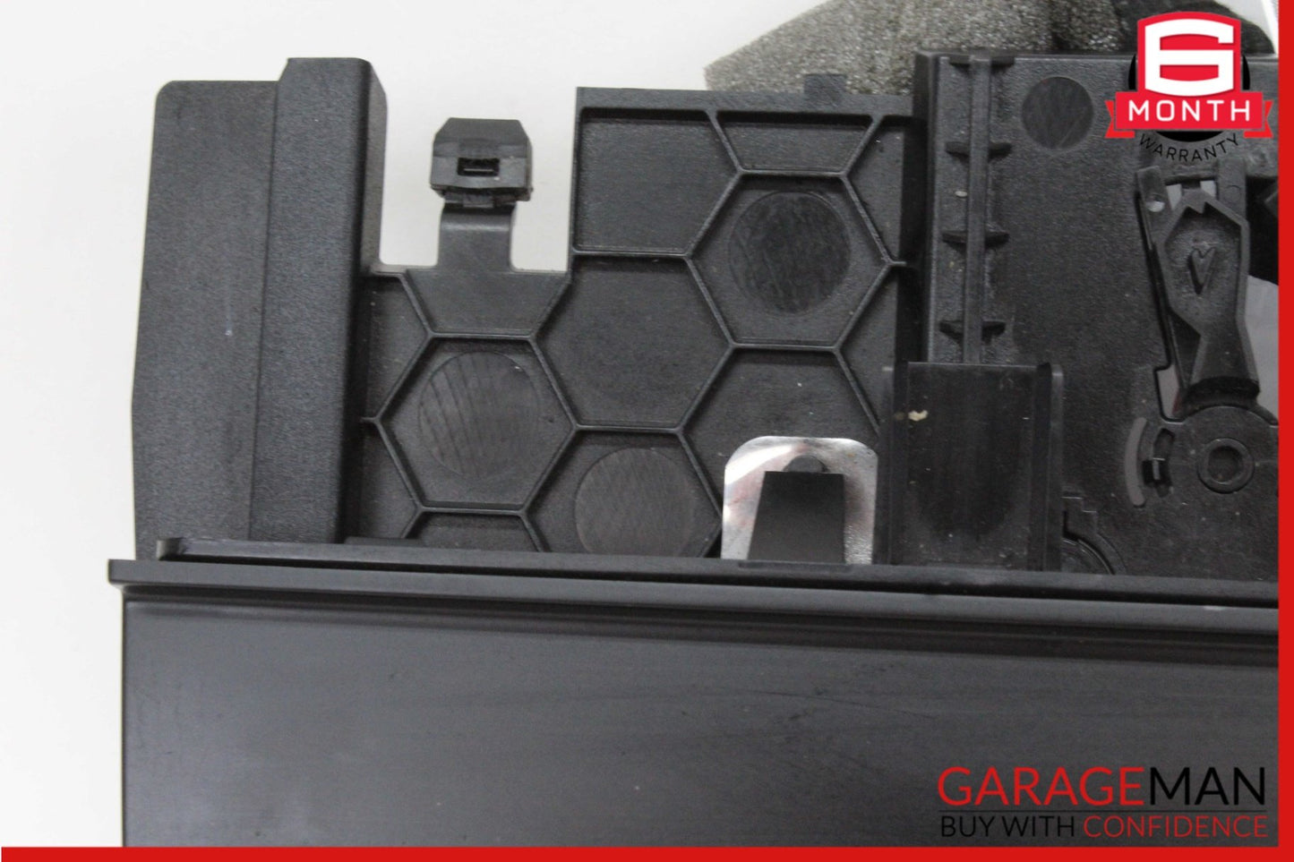 2013-2017 Audi RS5 8T Convertible Front Center Console Ashtray 8K0857951C
