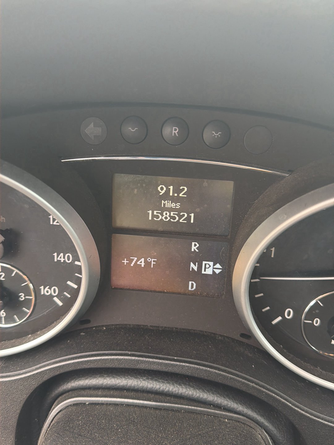 Parting Out- 2010 Mercedes-Benz ML350- 234