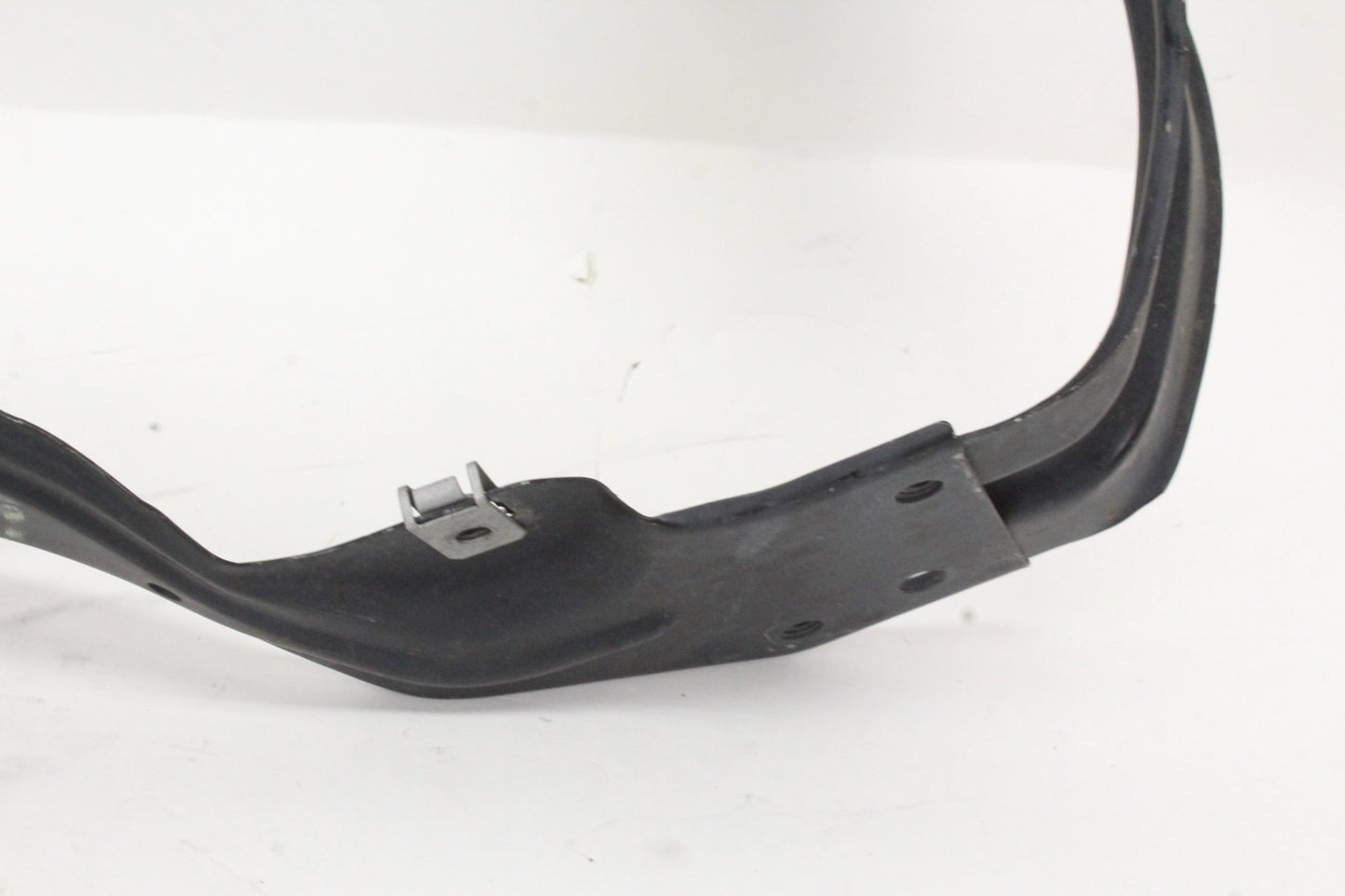2001-2007 Mercedes W203 C230 Front Right Side Head Light Bracket 2036203072 OEM