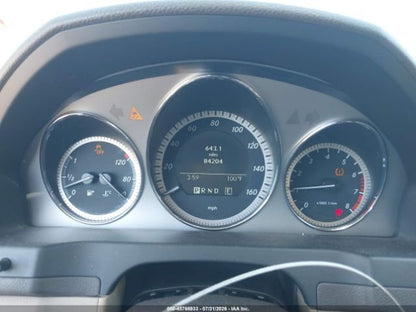 Parting Out- 2011 Mercedes-Benz C300 w204- 228