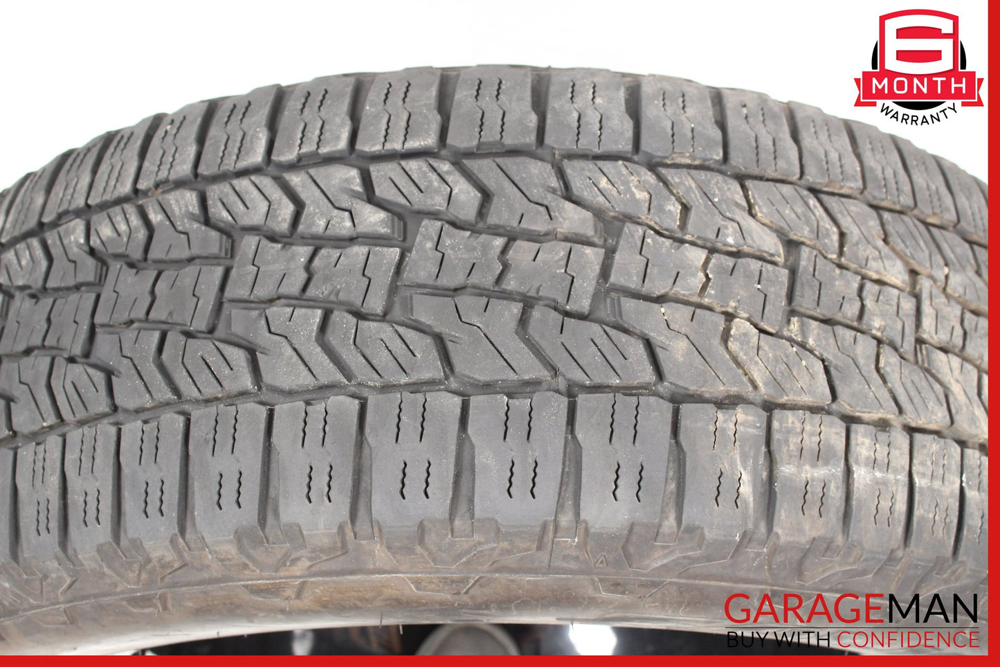 2010-2013 Land Rover LR4 Wheel Rim w/ Tire AH221007AAW