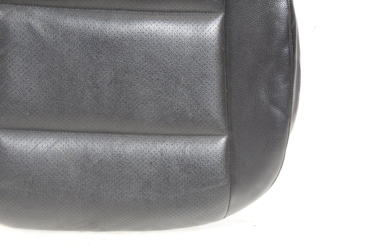 05-07 Mercedes-Benz W203 C230 Front Left Lower Bottom Seat Cushion 2048600205
