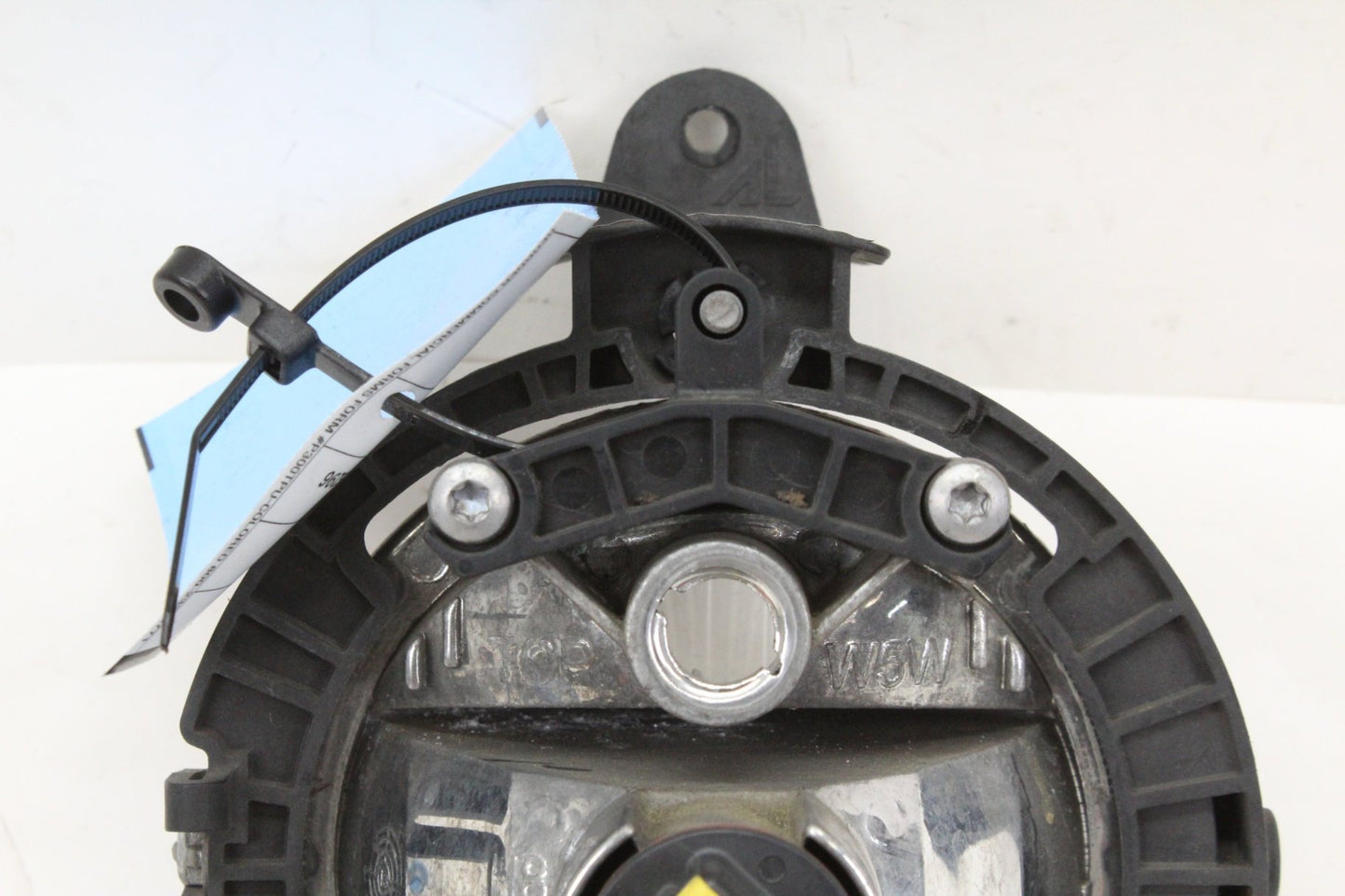 2006-2014 Mini Cooper R56 Front Left or Right Side Fog Light Lamp 0305071001 OEM