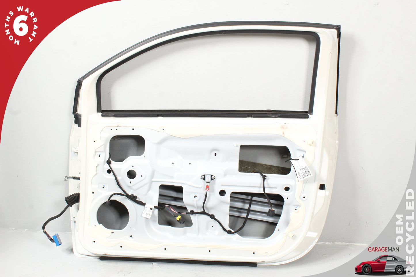 2012-2017 Fiat 500e Front Right Passenger Side Door Shell White 68186545AA OEM