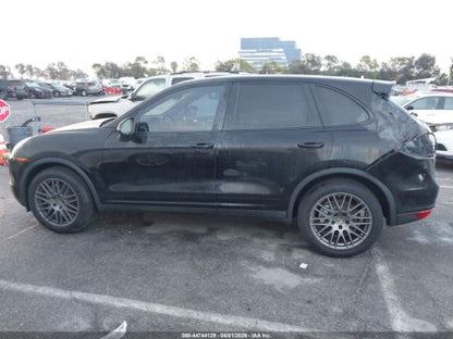 Parting Out- 2012 Porsche Cayenne S Hybrid 92A- 129
