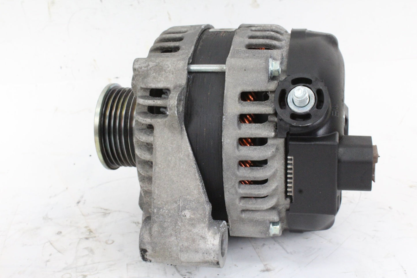 2010-2013 Land Rover LR4 Engine Motor Alternator Generator 8W8310300BA OEM