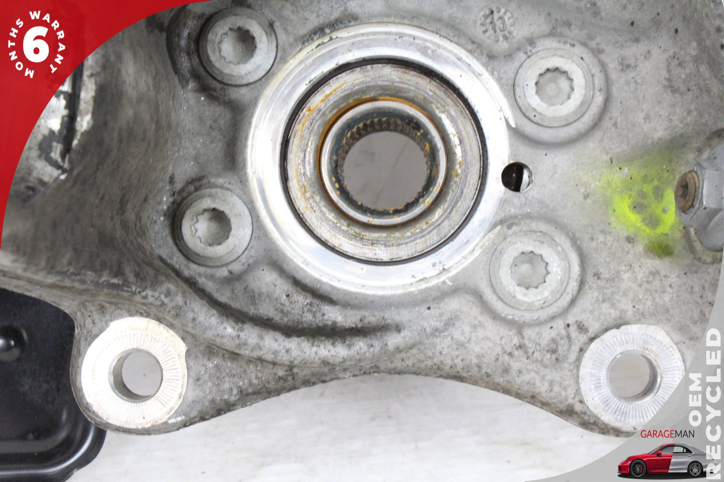 2008-2015 Audi TT 8J AWD Front Right Spindle Knuckle Wheel Hub 8J0615312 OEM