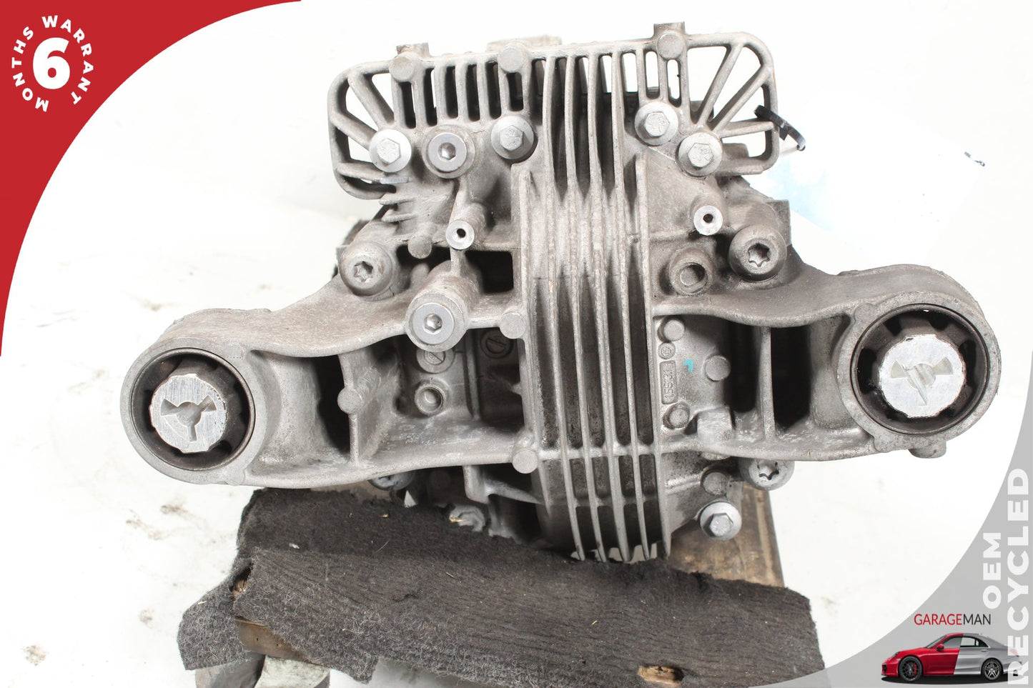 2010-2016 Porsche Panamera RWD 4.8L Rear Differential Carrier 97035001106