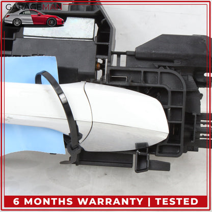 2015-2020 Mercedes X156 GLA250 Right Side Exterior Door Handle Polar White OEM