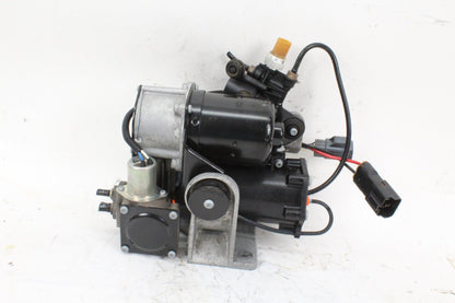2011-2012 Land Rover LR4 Suspension Air Ride Leveling Pump BH3219G525DB OEM