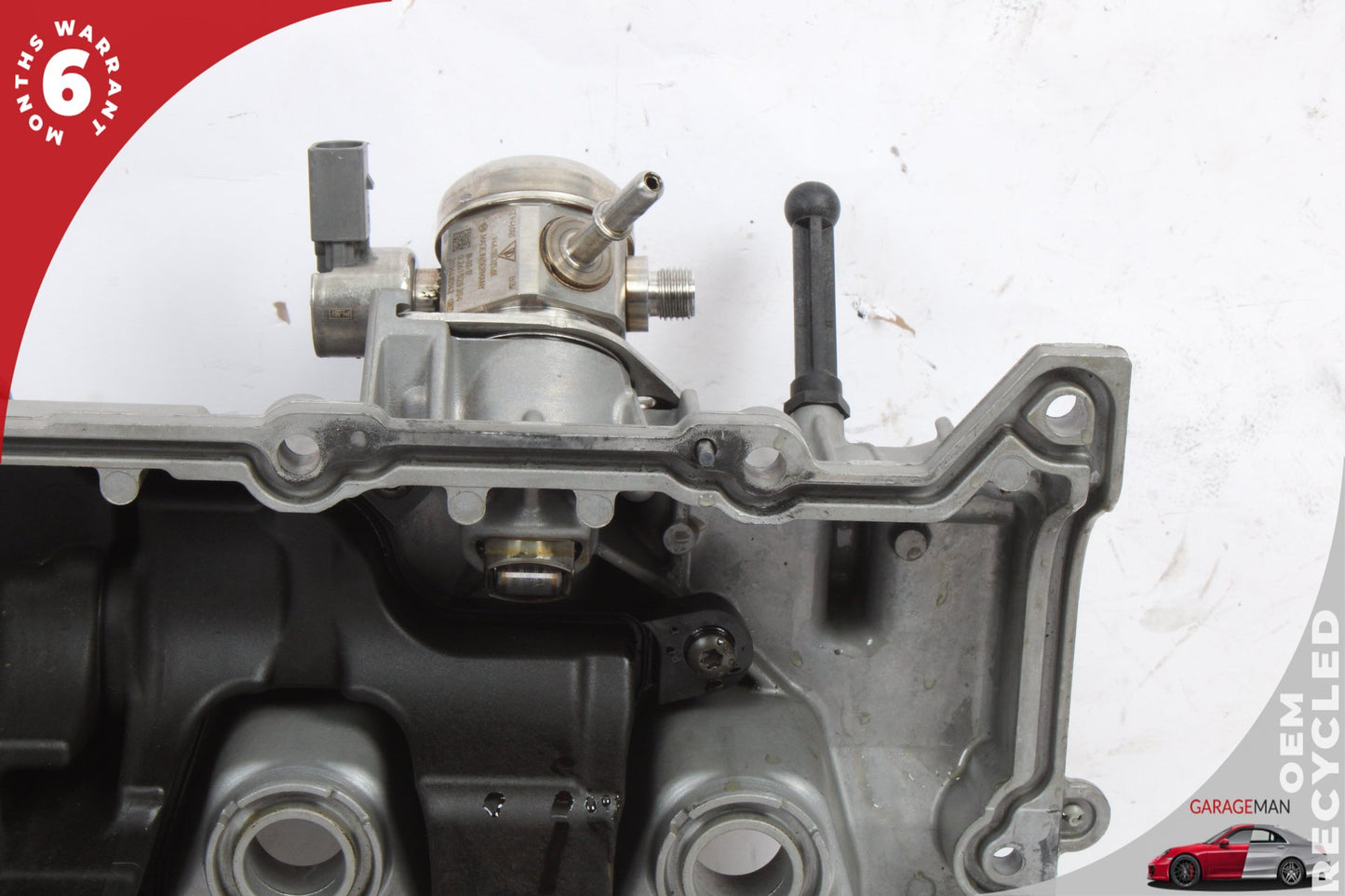 2015-2018 Porsche Macan 95B 3.0L Right Side Cylinder Head Valve Cover OEM