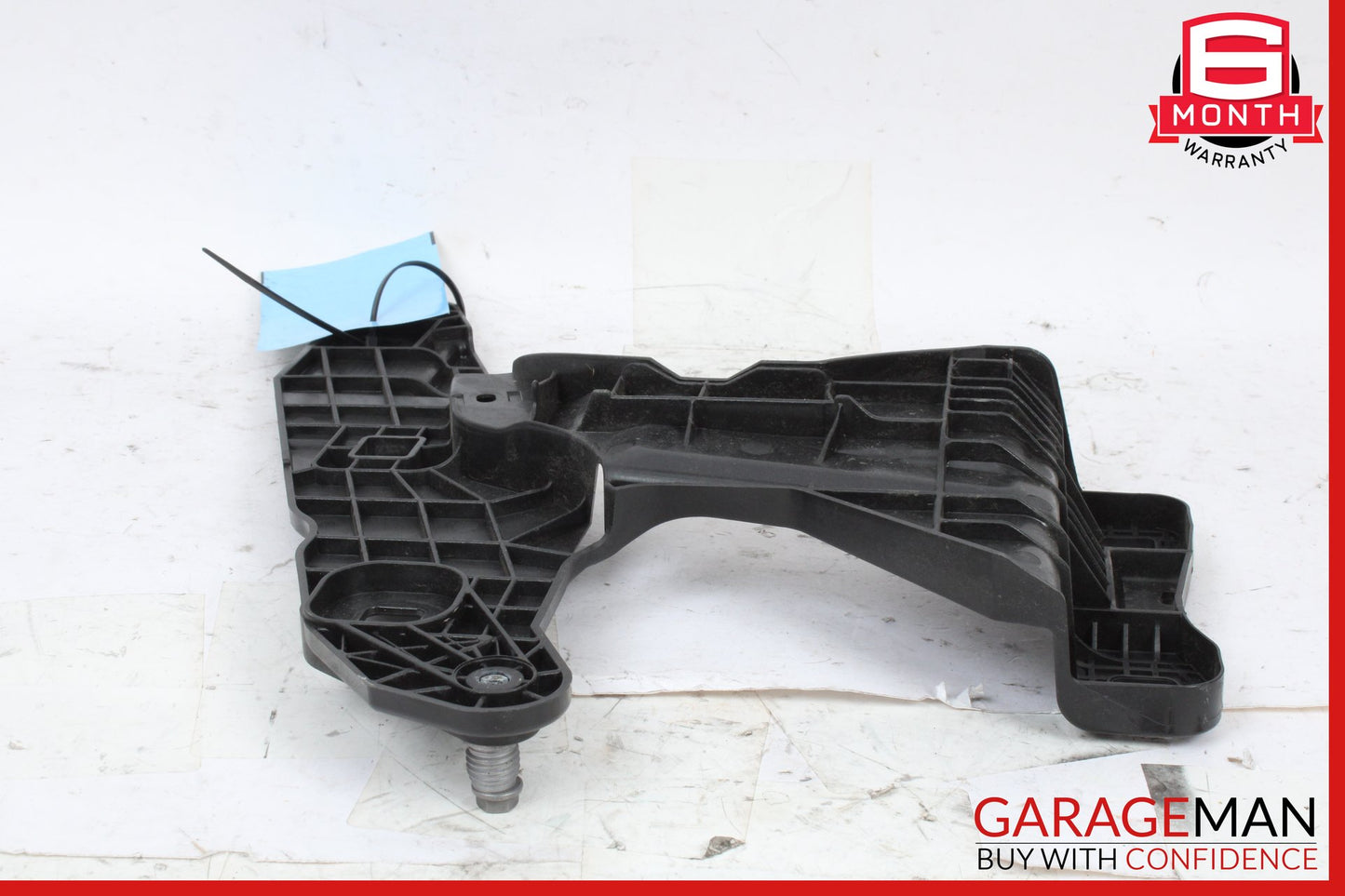 2019-2024 Porsche Macan 95B SUV Front Right Head Light Bracket 95B941122F OEM
