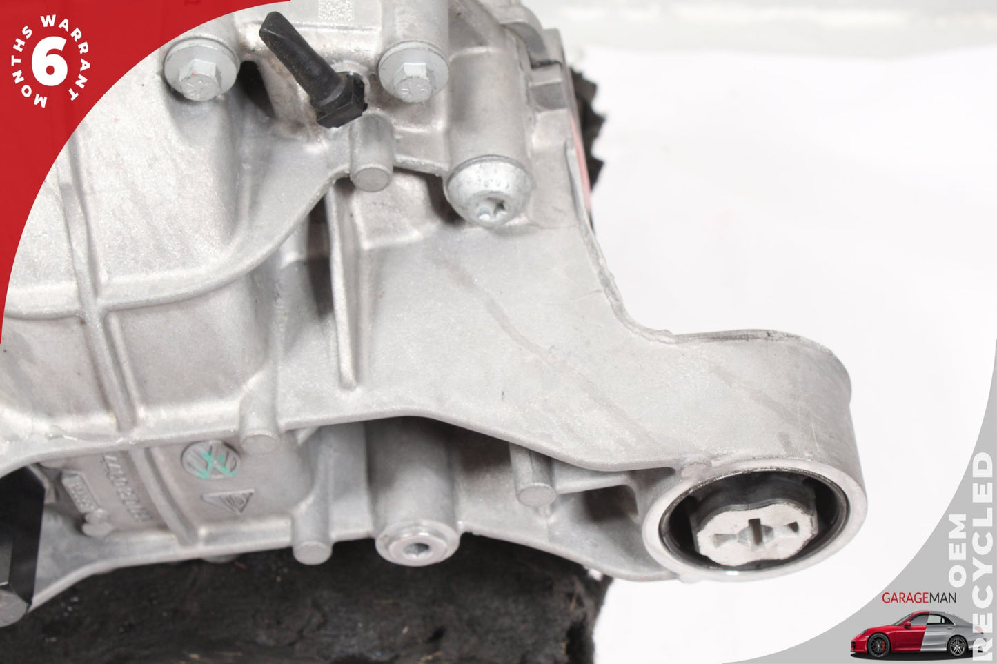 2011-2018 Porsche Cayenne Panamera Rear Diff Carrier w/ Lock Actuator OEM