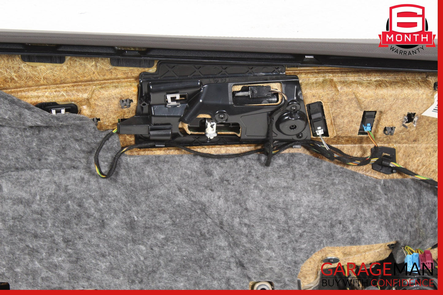 2012-2014 Mercedes W218 CLS550 Front Right Side Interior Door Panel OEM
