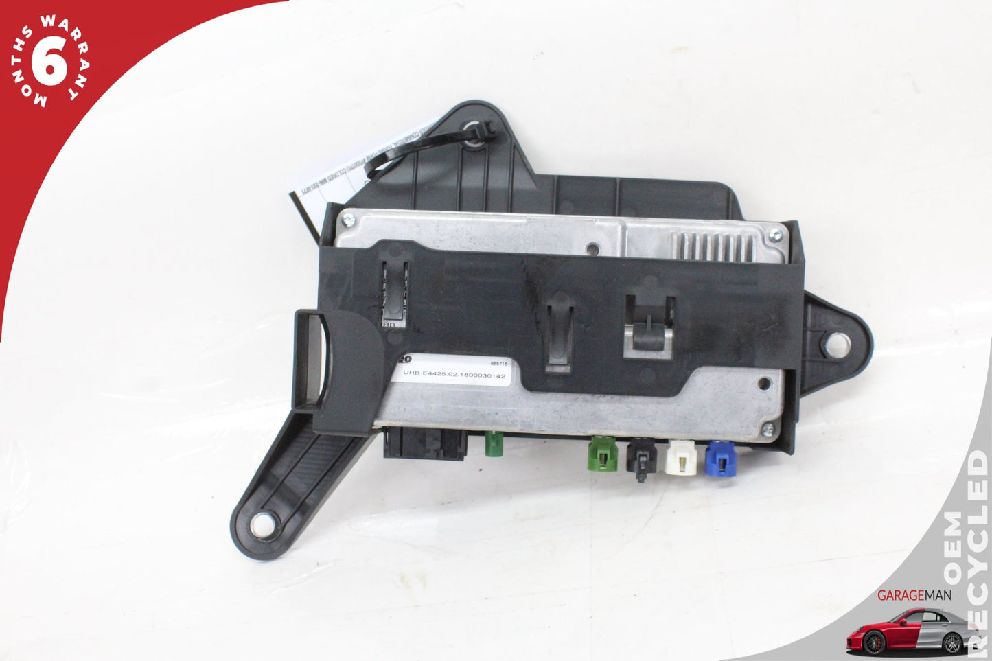 2015-2018 Porsche Macan Surround View Camera Computer Control Module w/ Bracket