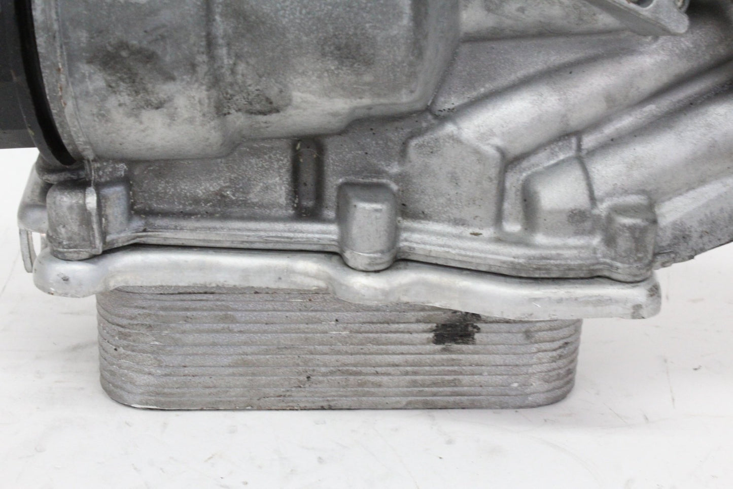 2005-2013 Mercedes-Benz GLK350 Oil Filter Cooler Housing 2721800410