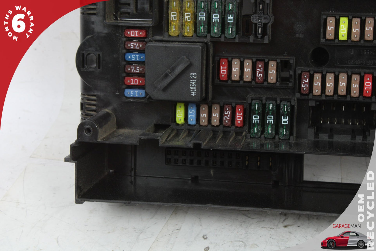 2011-2016 BMW 528i 550i F10 Front Power Distribution Relay Fuse Box 9210861 OEM