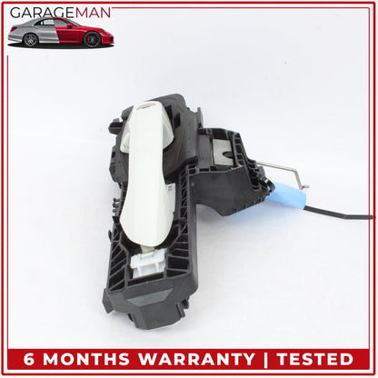 2015-2020 Mercedes X156 GLA250 Front Left Side Exterior Door Handle White OEM