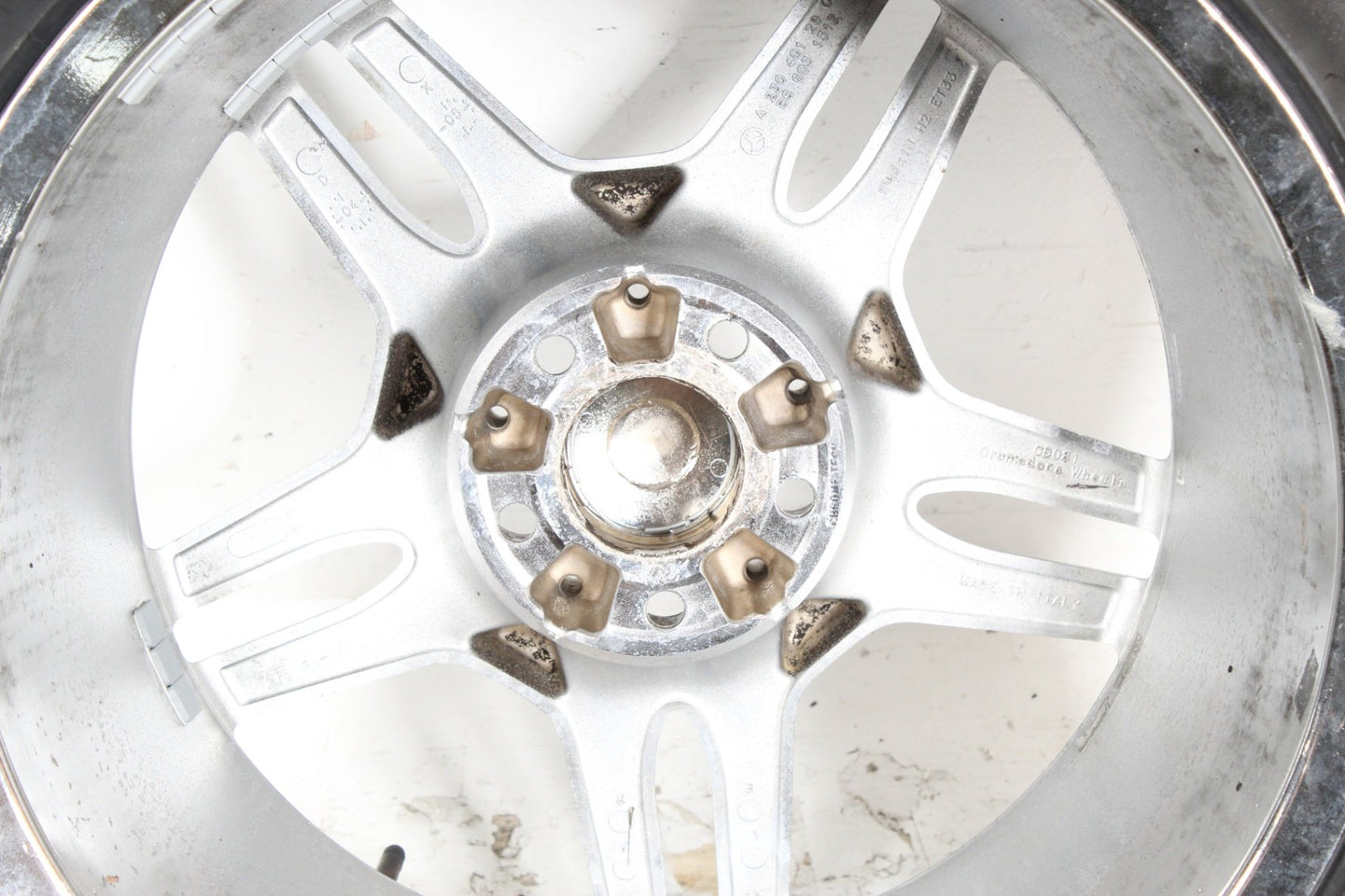 03-12 Mercedes R230 SL550 SL65 AMG Rear Wheel Tire Rim 9.5Jx18H2 ET33 OEM