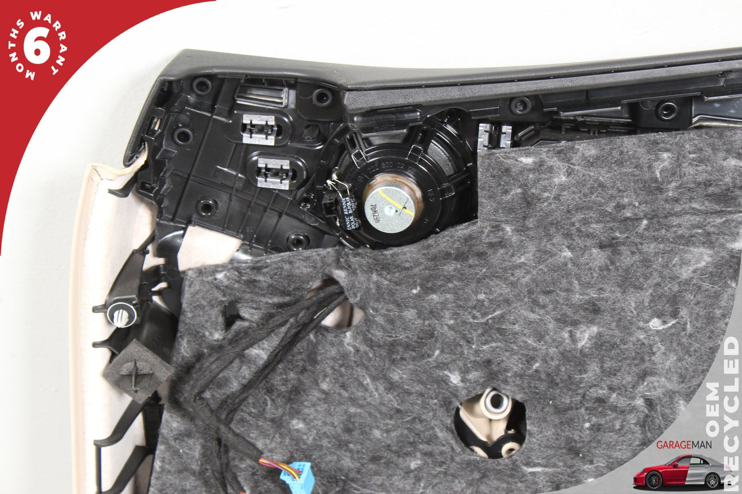 2015-2015 Mercedes W205 C350e C300 Front Left Side Interior Door Panel OEM