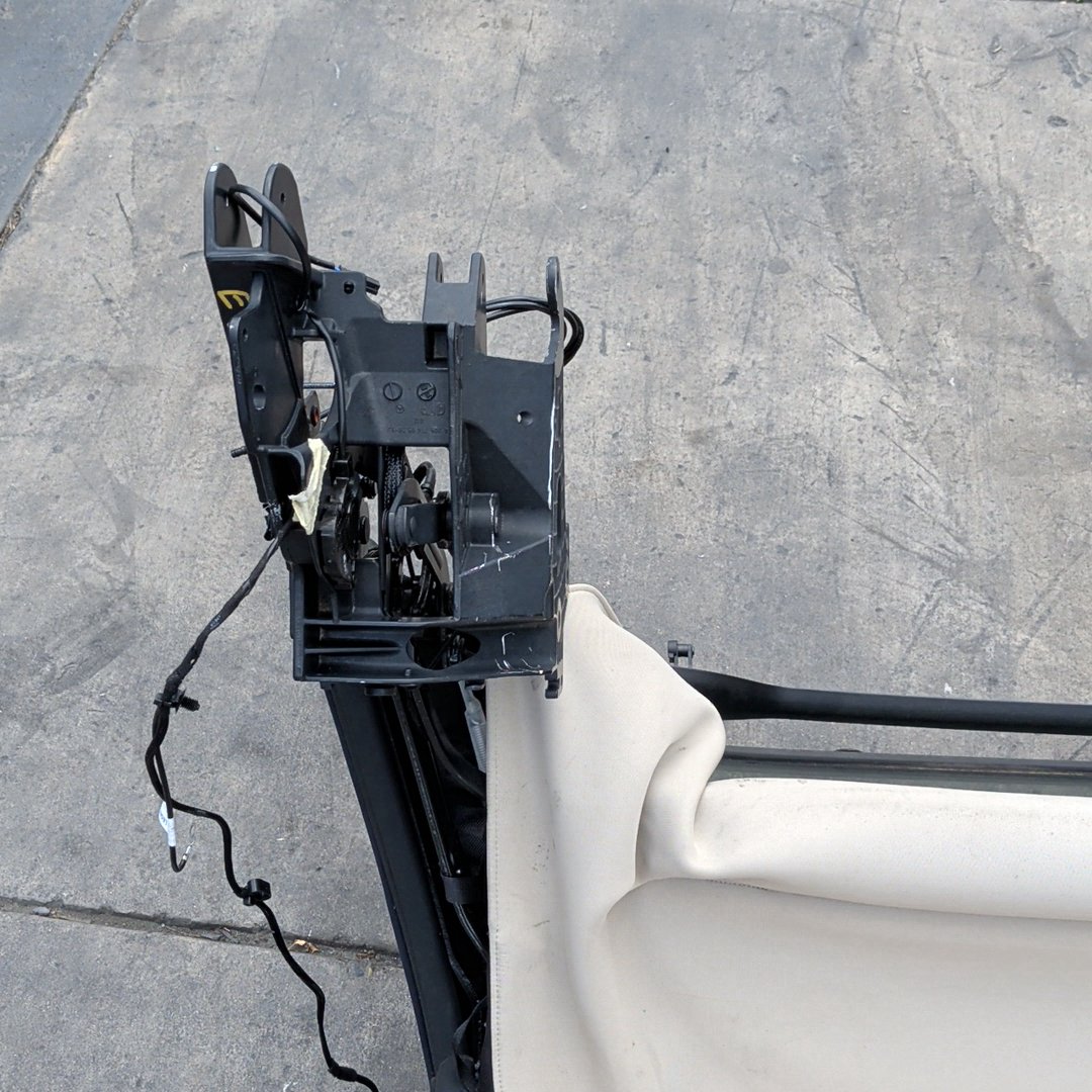2011-2017 Mercedes W207 E400 E350 E550 Convertible Soft Top Roof 2077700101 OEM