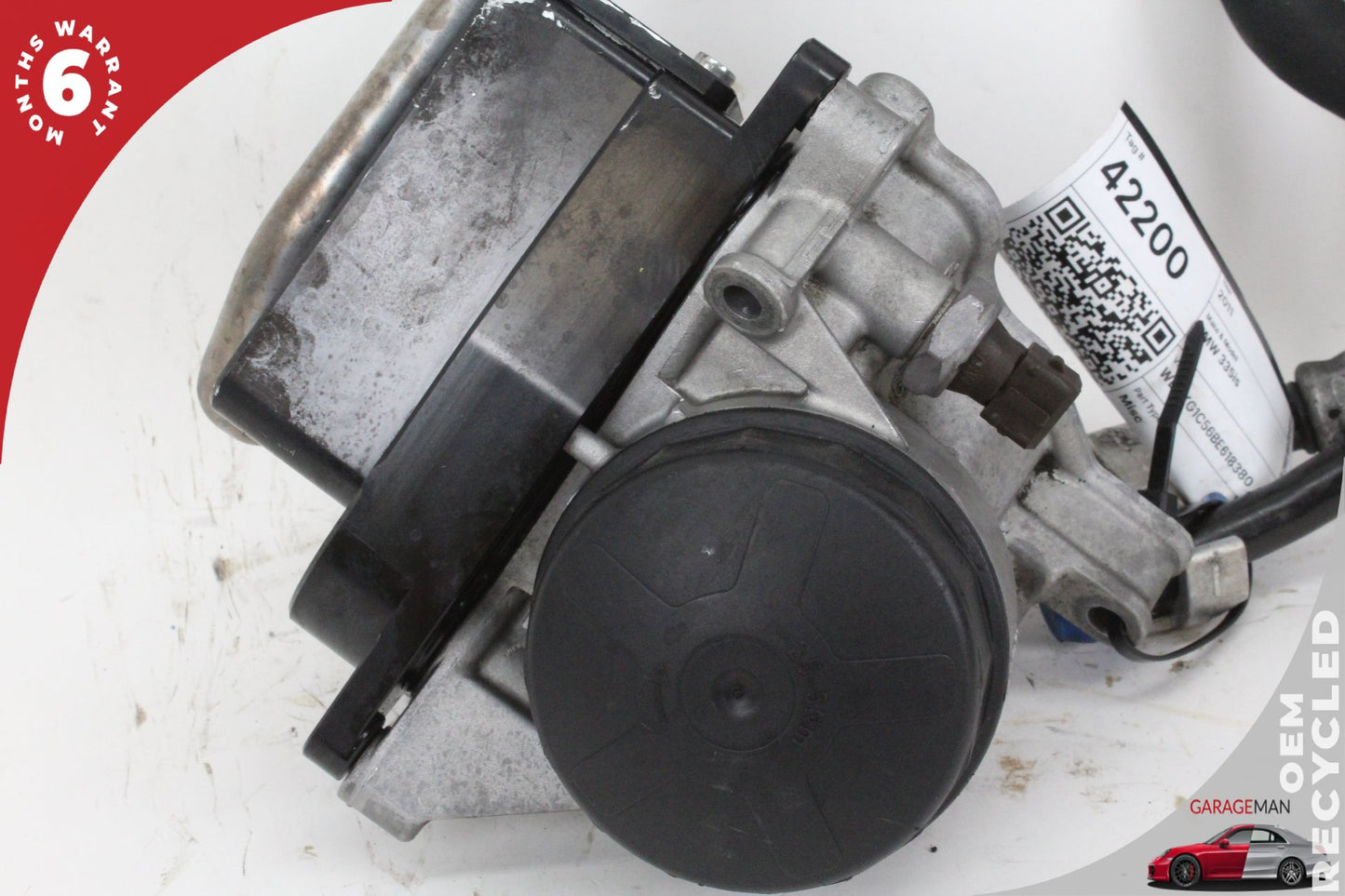 2007-2013 BMW 335is 135i 535i 3.0L Engine Oil Filter Housing Cooler 7516383 OEM