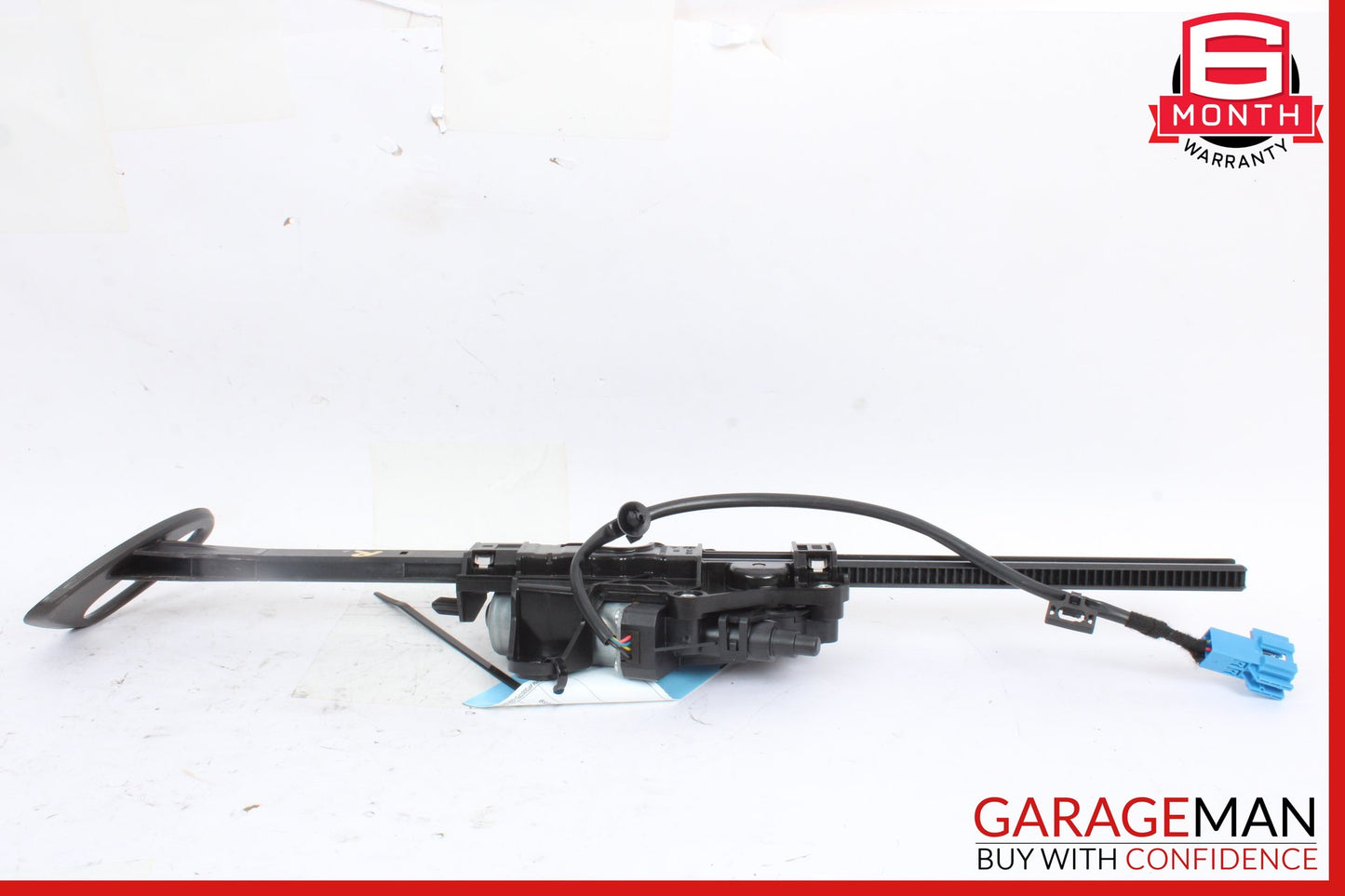 2017-2023 Mercedes W238 E450 Front Right Side Seat Belt Adjuster Feeder OEM