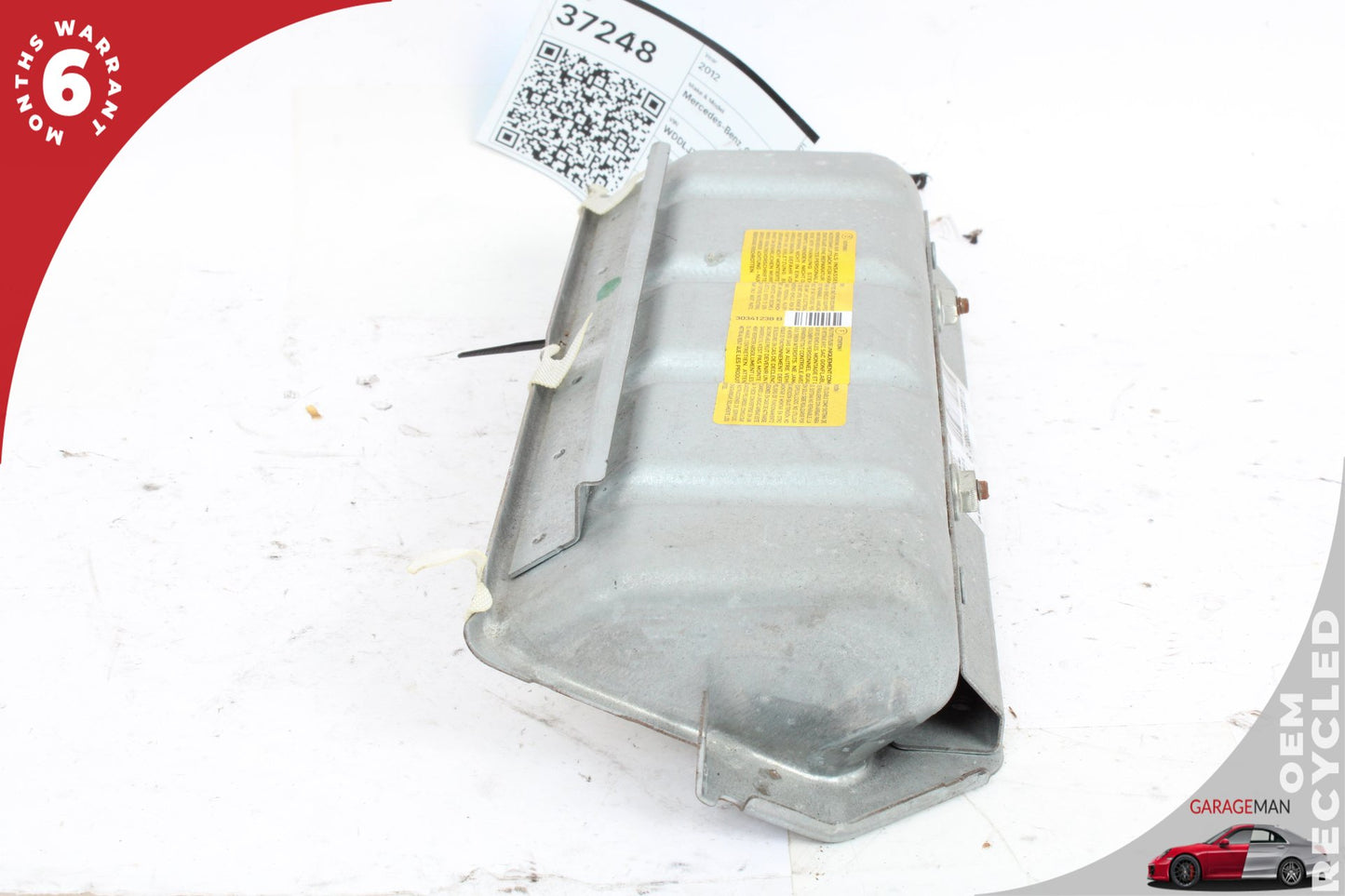 12-18 Mercedes-Benz CLS550 W218 Passenger Knee Airbag 2188600302