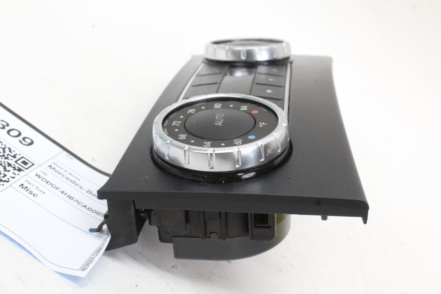 2012-2014 Mercedes C250 W204 AC Climate Control Panel 2049004003 Genuine