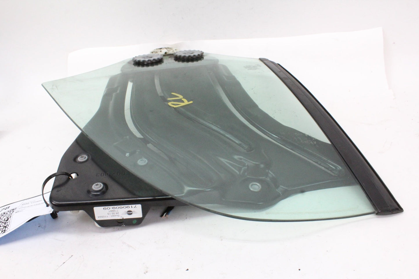 2009-2015 Mini Cooper R56 Quarter Window Regulator Lifter Motor w/ Glass OEM