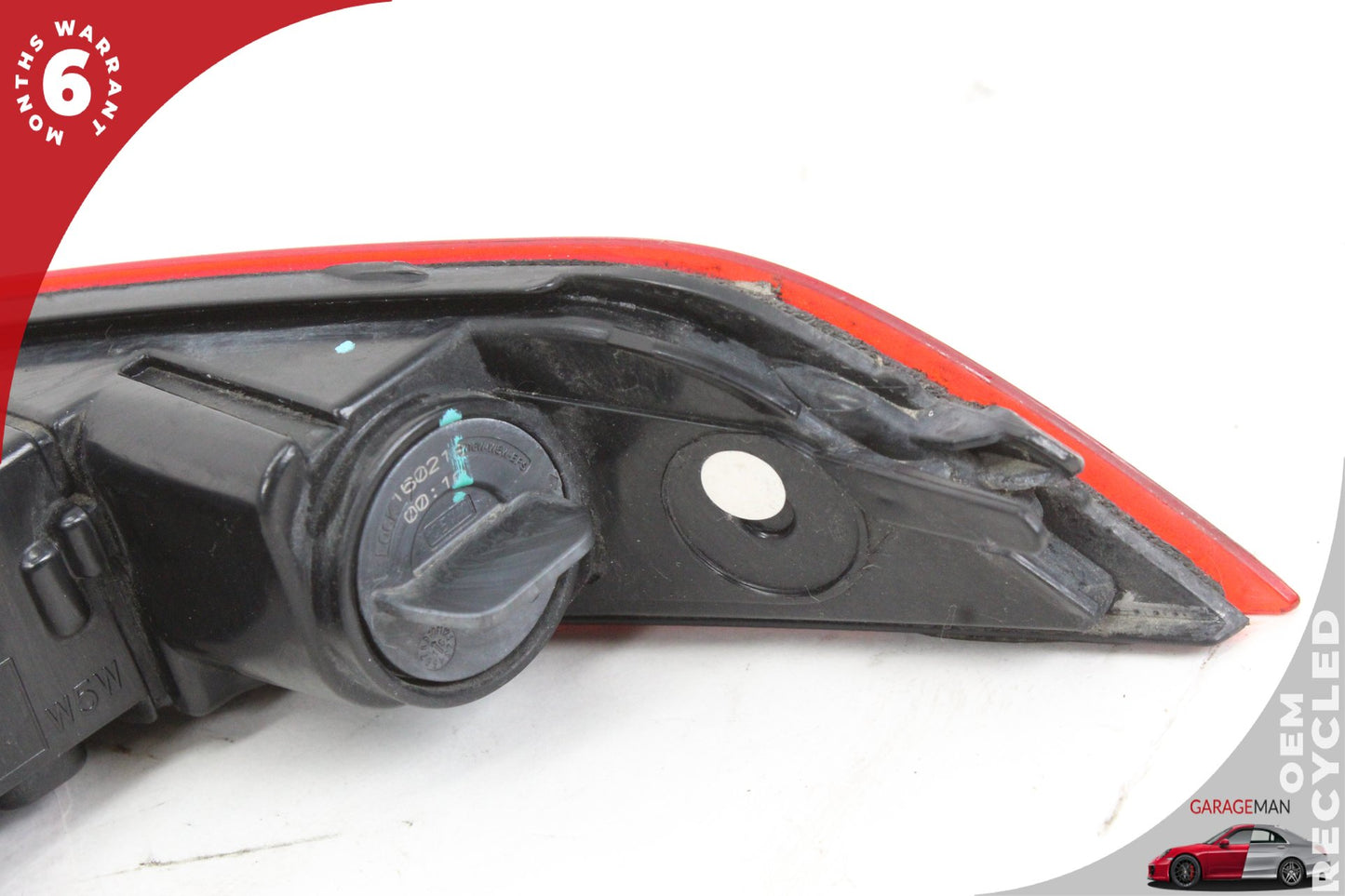 2014-2017 Audi SQ5 8R SUV Rear Right Side Lower Bumper Tail Light 8R0945096B OEM