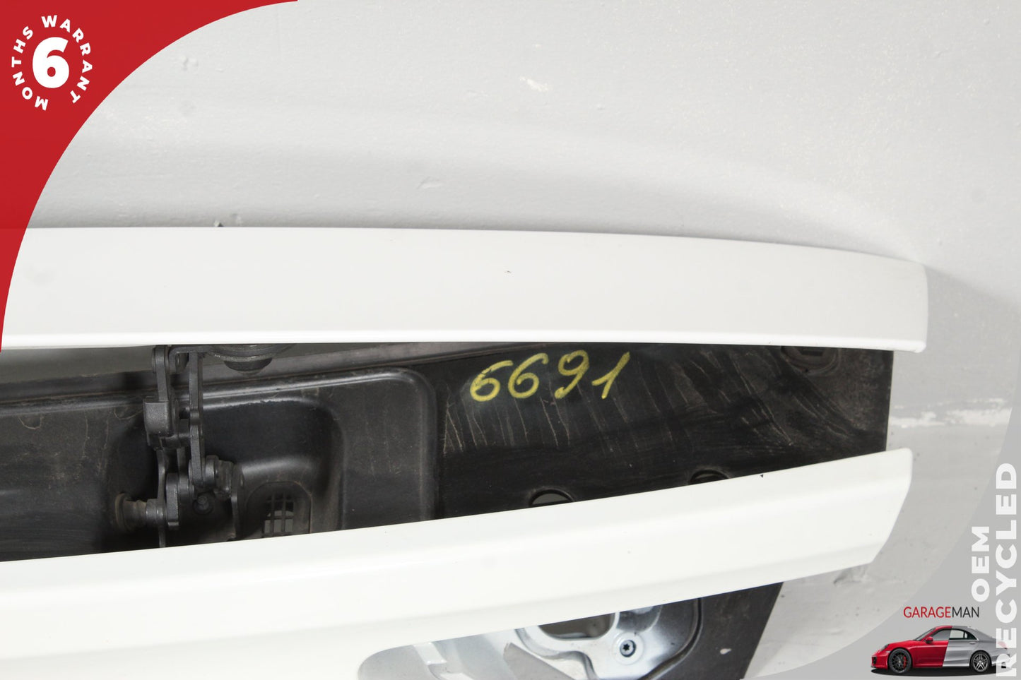 2012-2018 Audi A7 4G Rear Tailgate Trunk Lid Spoiler Assembly 4G8827086D OEM