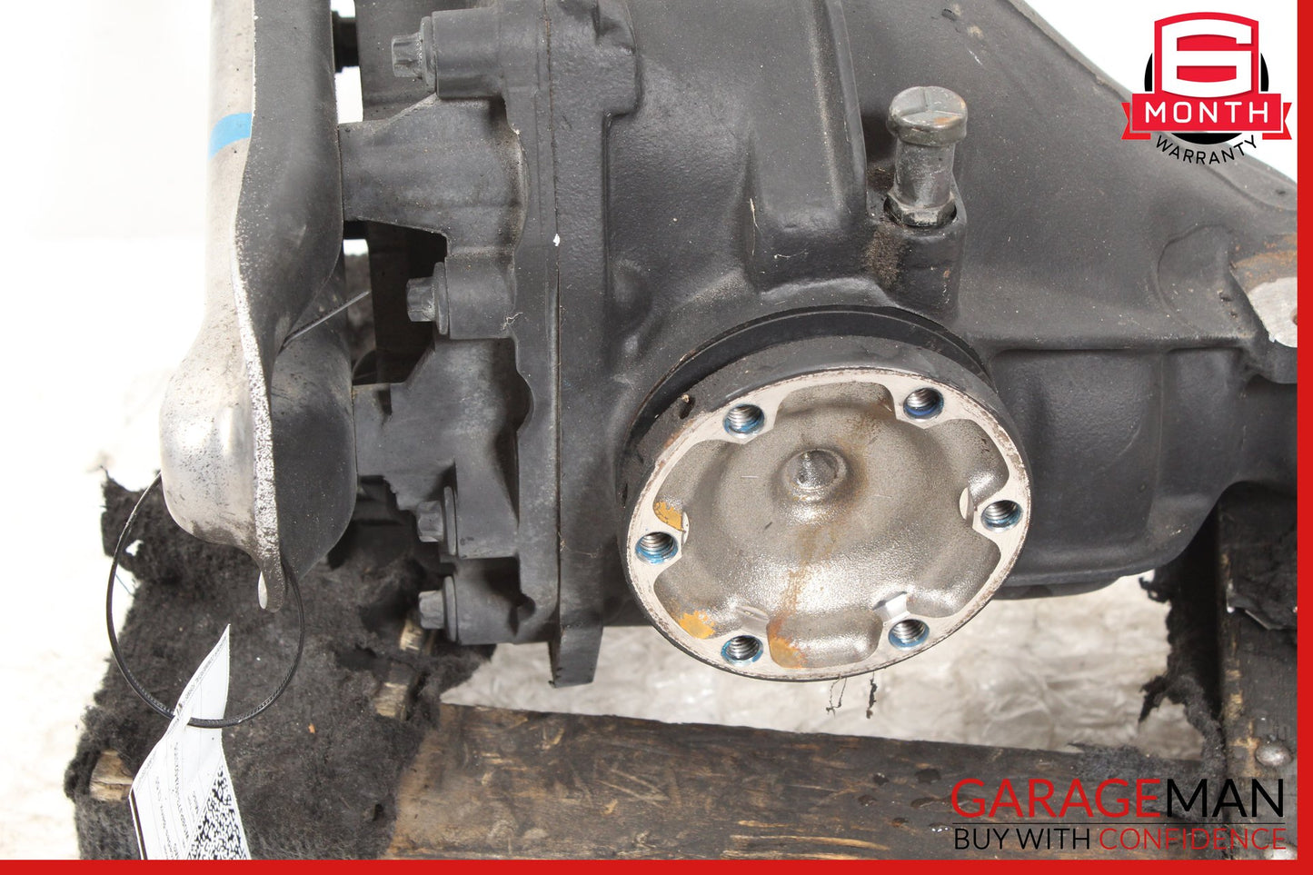 2001-2002 Mercedes-Benz CL55 AMG RWD Rear Differential Carrier 2203510508 OEM